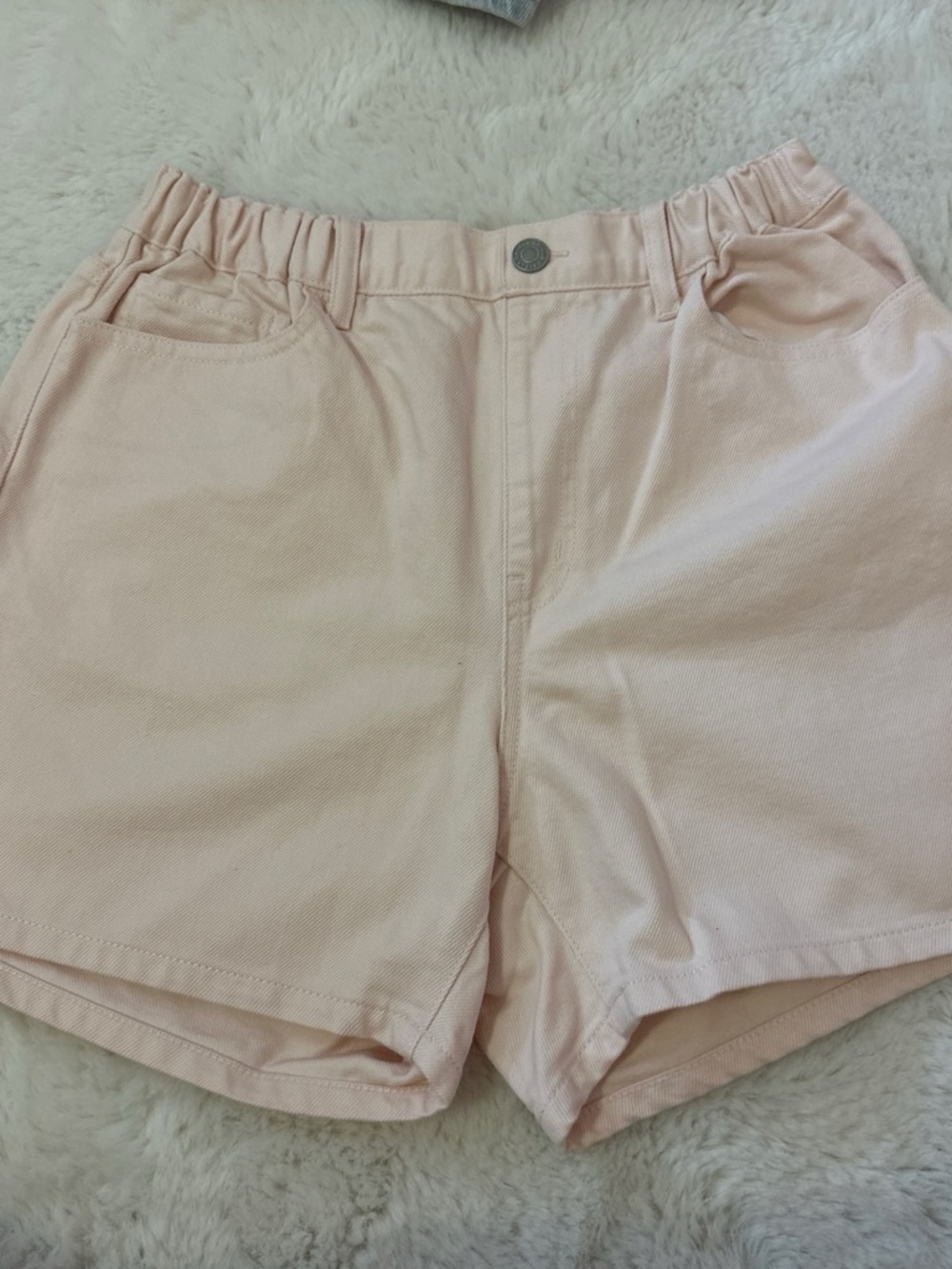 UNIQLO BRAND NEW KIDS/TEENS JEAN SHORTS